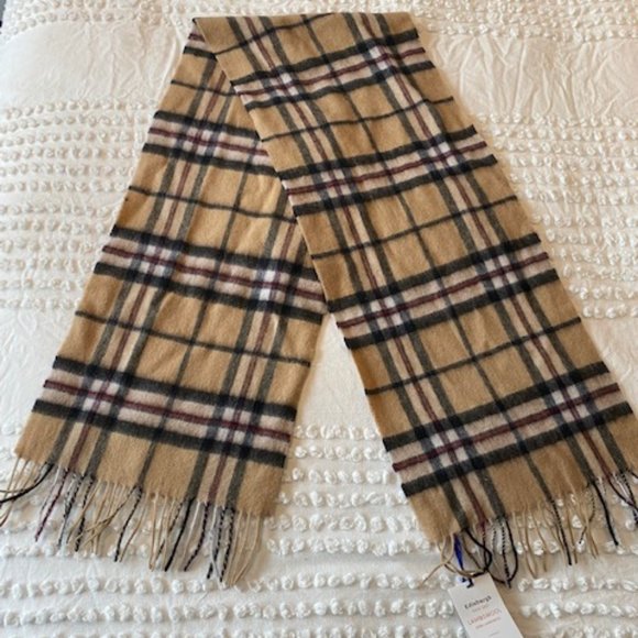 NWT100% Pure Cashmere/ Lambs Wool Scarf - Picture 4 of 6